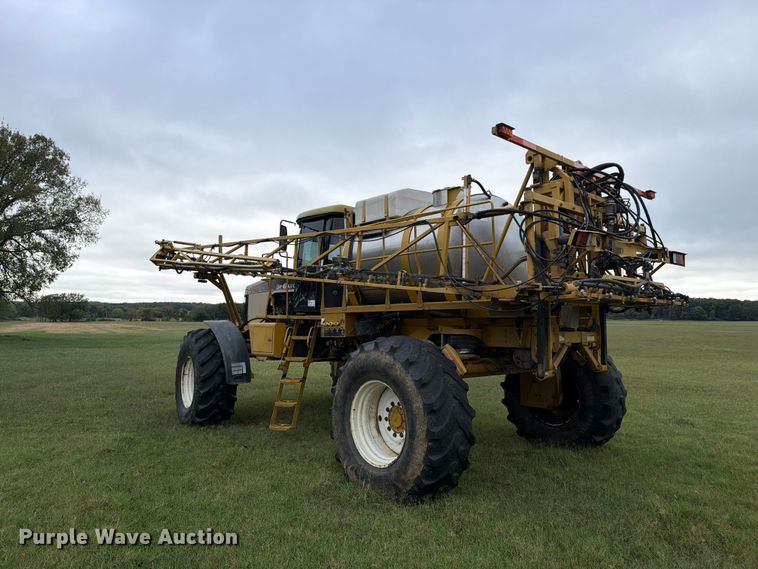 image for item FN2627 AGCO RoGator 1274 sprayer