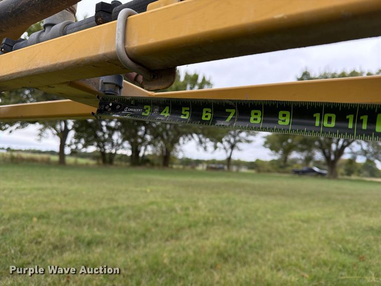 image for item FN2627 AGCO RoGator 1274 sprayer