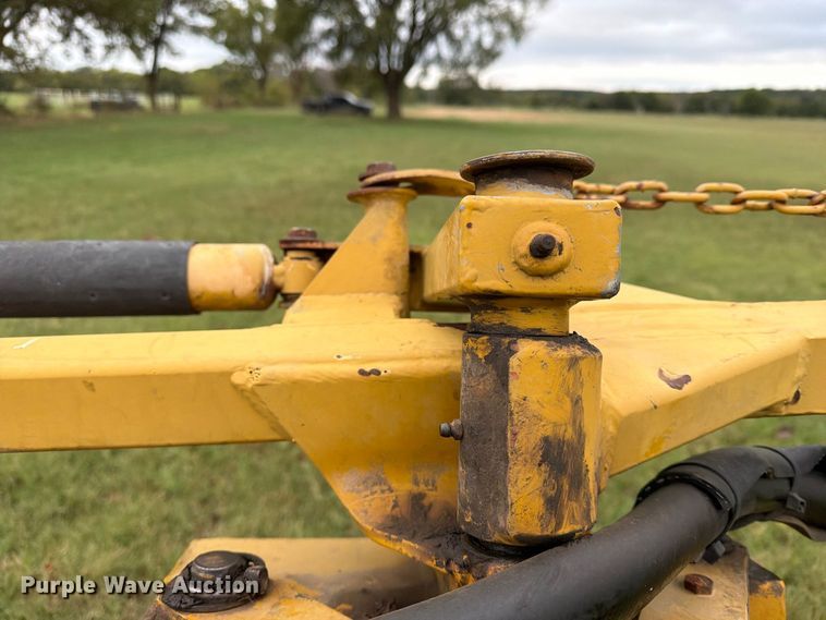 image for item FN2627 AGCO RoGator 1274 sprayer