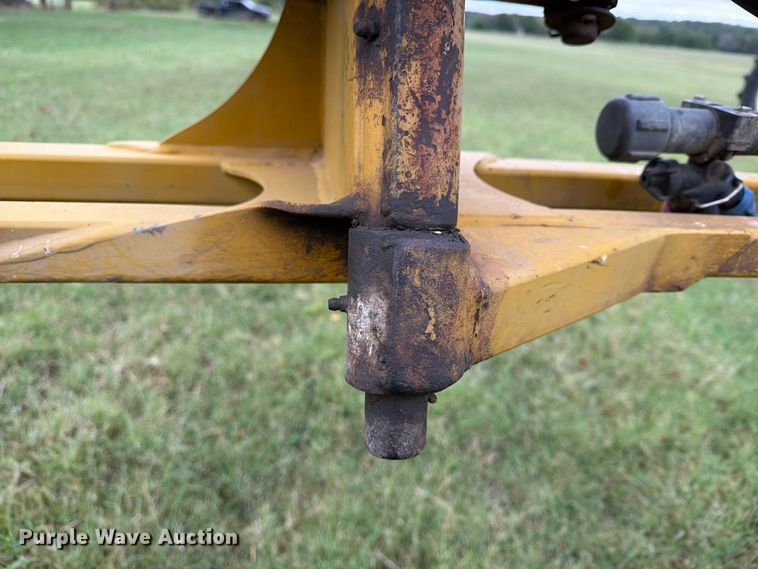 image for item FN2627 AGCO RoGator 1274 sprayer