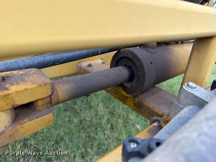image for item FN2627 AGCO RoGator 1274 sprayer