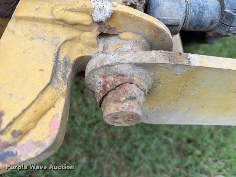 image for item FN2627 AGCO RoGator 1274 sprayer