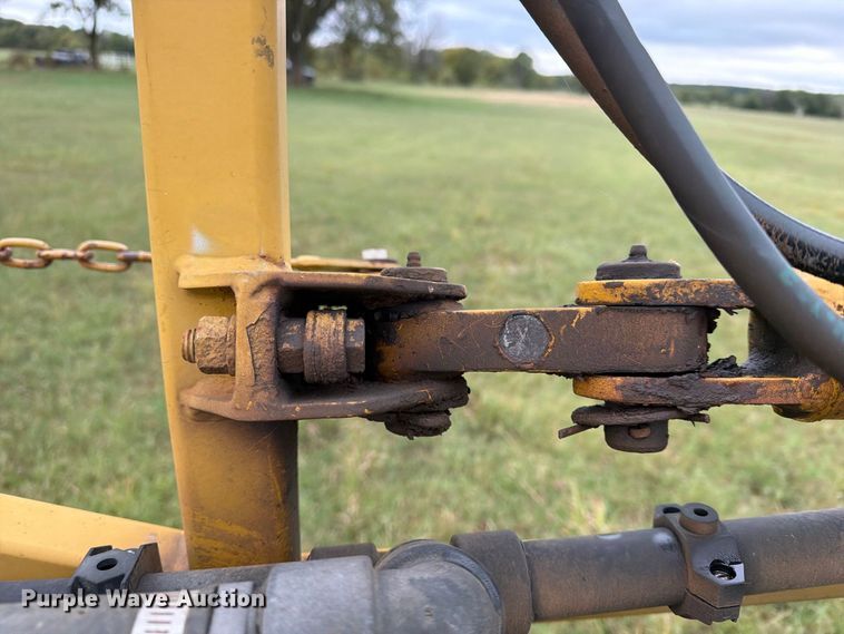 image for item FN2627 AGCO RoGator 1274 sprayer