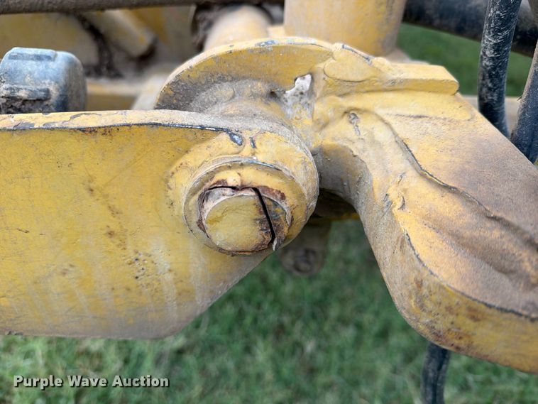 image for item FN2627 AGCO RoGator 1274 sprayer
