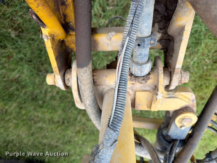 image for item FN2627 AGCO RoGator 1274 sprayer