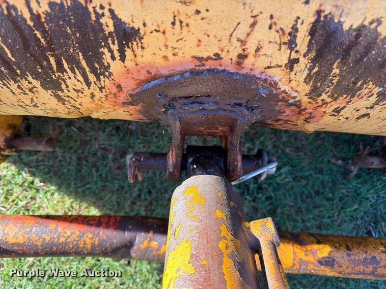 image for item FN2629 1972 Massey Ferguson MF 31 industrial tractor