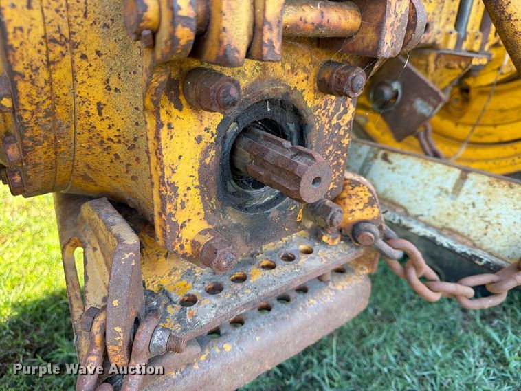 image for item FN2629 1972 Massey Ferguson MF 31 industrial tractor