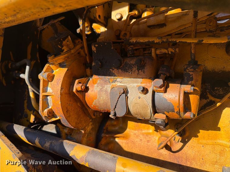 image for item FN2629 1972 Massey Ferguson MF 31 industrial tractor