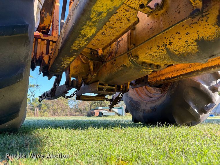 image for item FN2629 1972 Massey Ferguson MF 31 industrial tractor