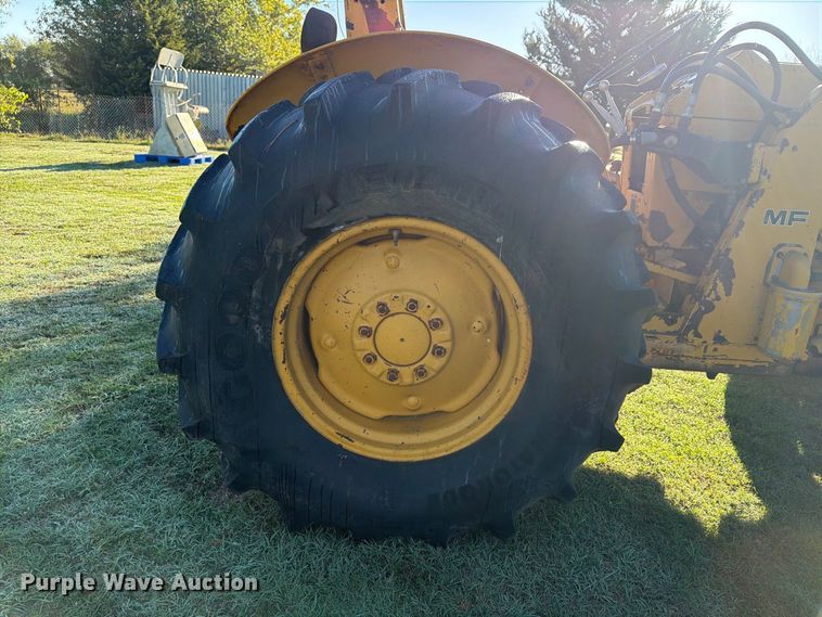 image for item FN2629 1972 Massey Ferguson MF 31 industrial tractor