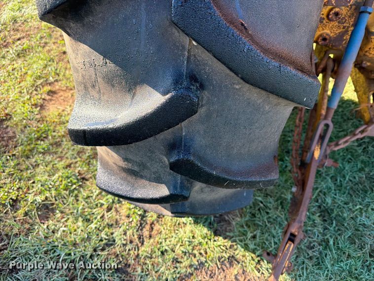 image for item FN2629 1972 Massey Ferguson MF 31 industrial tractor