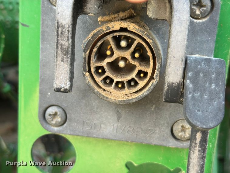 image for item FT6329 2007 John Deere 8230 MFWD tractor