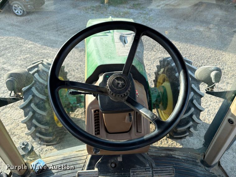 image for item FT6329 2007 John Deere 8230 MFWD tractor