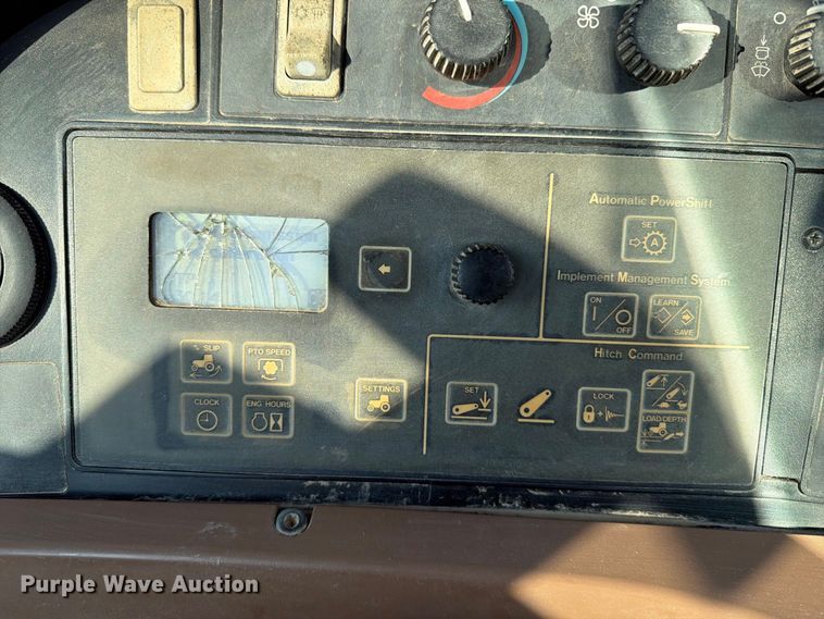 image for item FT6329 2007 John Deere 8230 MFWD tractor