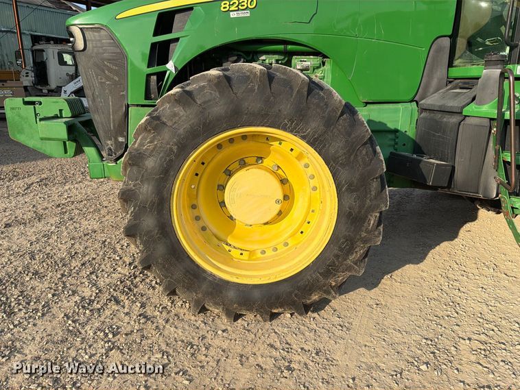 image for item FT6329 2007 John Deere 8230 MFWD tractor