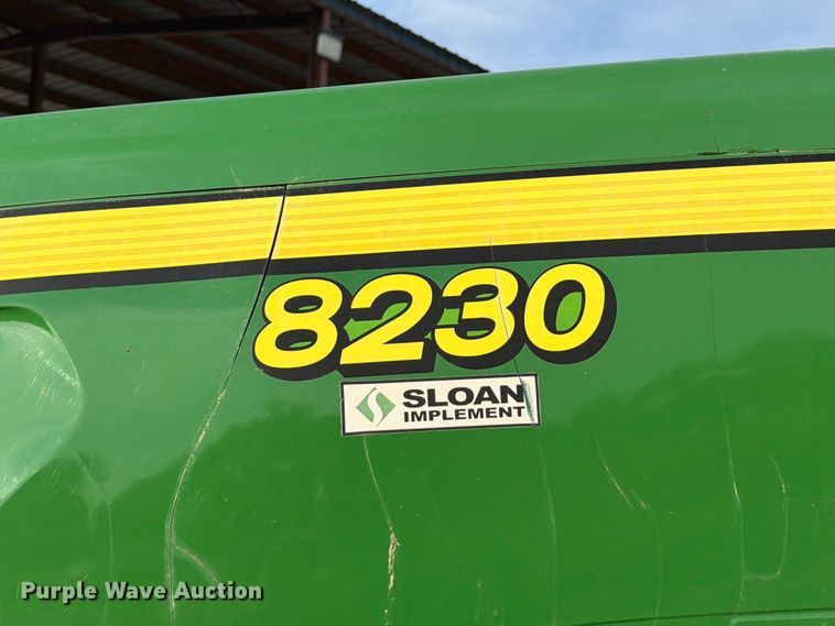 image for item FT6329 2007 John Deere 8230 MFWD tractor