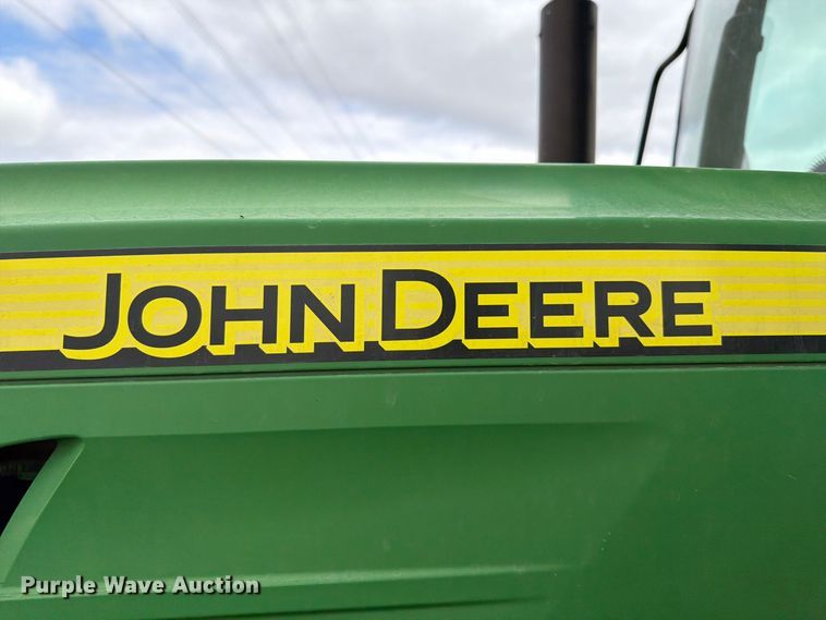 image for item FT6382 2015 John Deere 6120R MFWD tractor