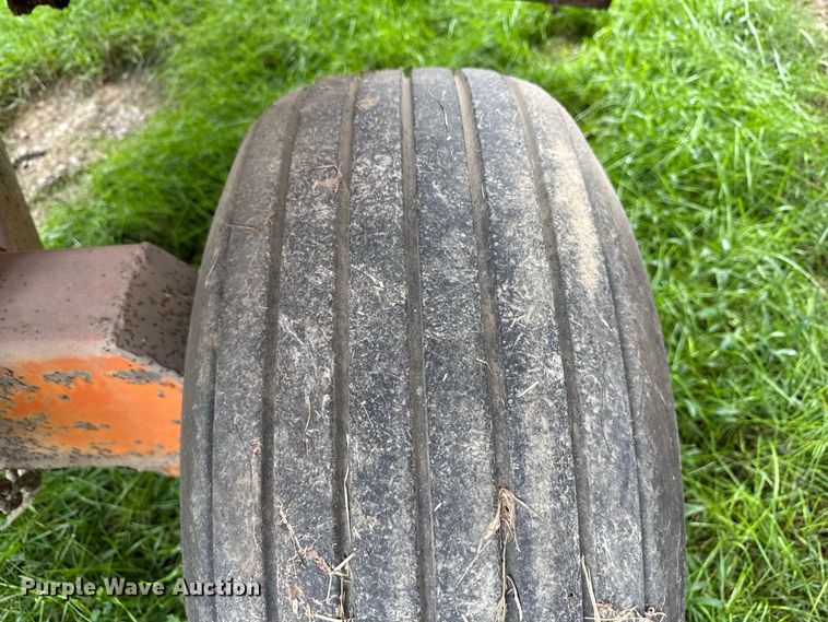 image for item ND9546 Killbros 350 grain body grain cart