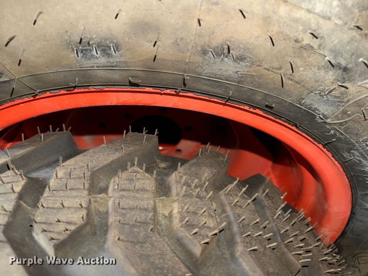 image for item NF9733 (4) tires and wheels