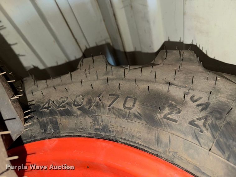 image for item NF9733 (4) tires and wheels