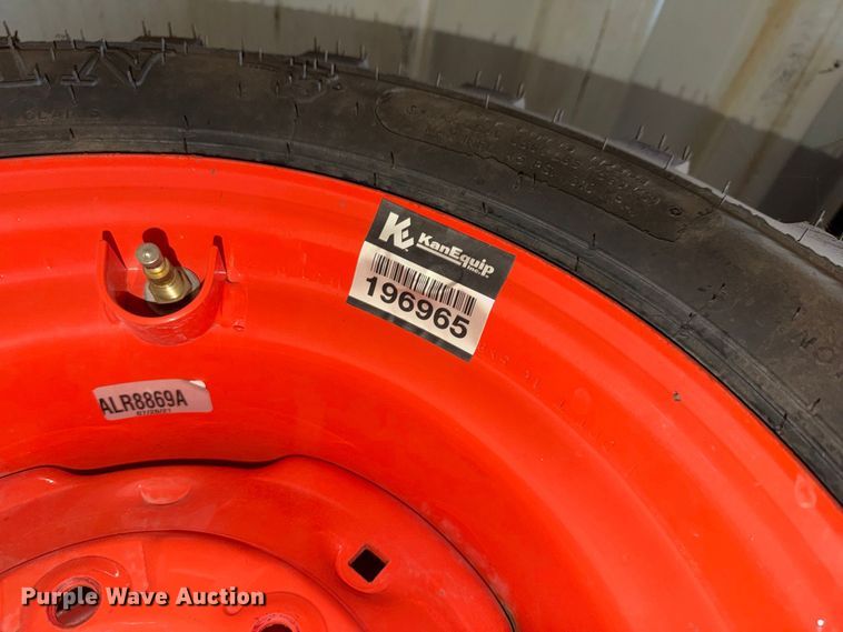 image for item NF9733 (4) tires and wheels