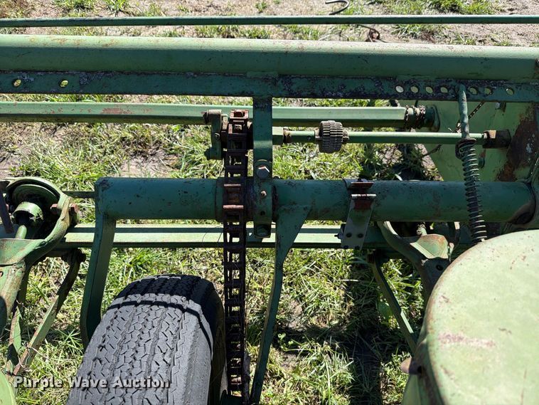 image for item NF9738 John Deere 494A planter