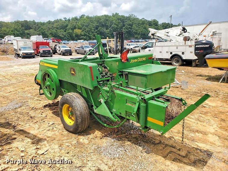 image for item YA4555 2019 John Deere 348T small square baler