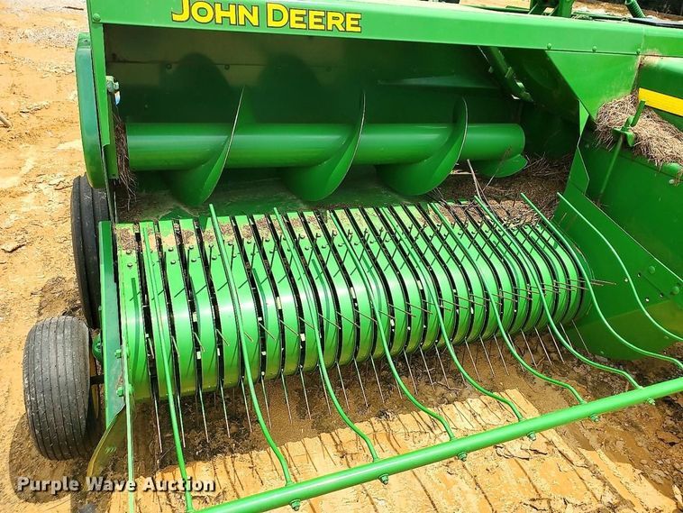 image for item YA4555 2019 John Deere 348T small square baler