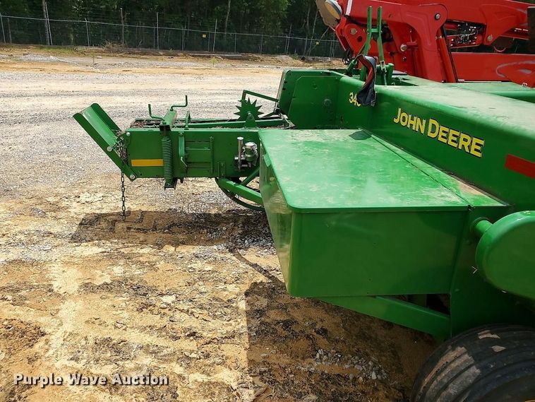 image for item YA4555 2019 John Deere 348T small square baler