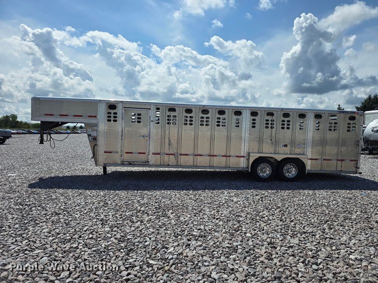 image for item YA4659 2025 Wilson PSGN 8428T livestock trailer