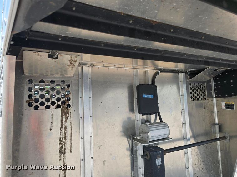 image for item YA4659 2025 Wilson PSGN 8428T livestock trailer