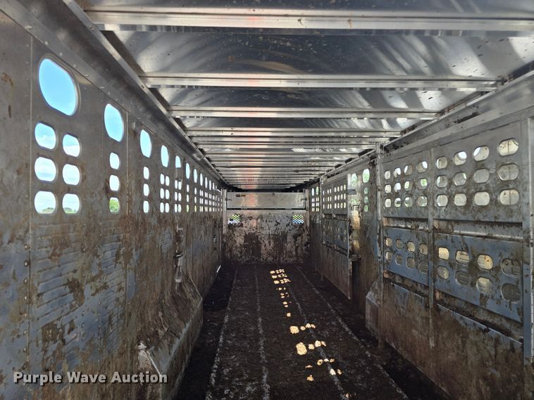 image for item YA4659 2025 Wilson PSGN 8428T livestock trailer