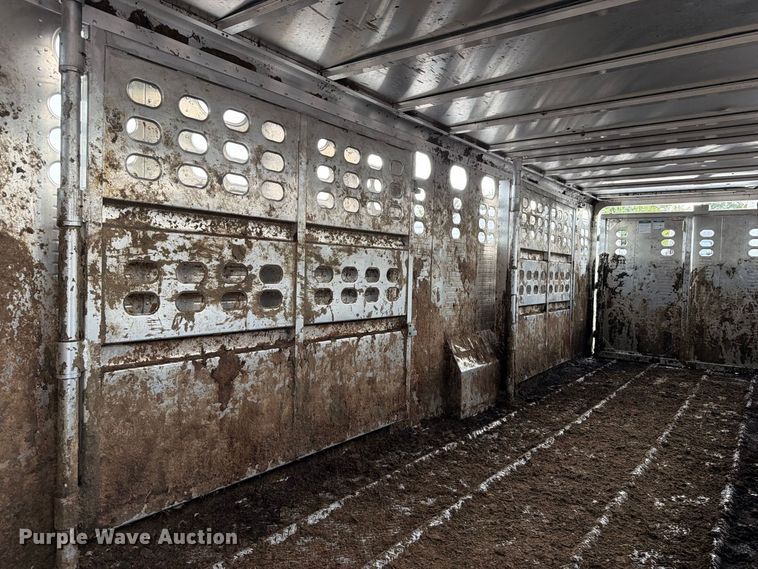 image for item YA4659 2025 Wilson PSGN 8428T livestock trailer