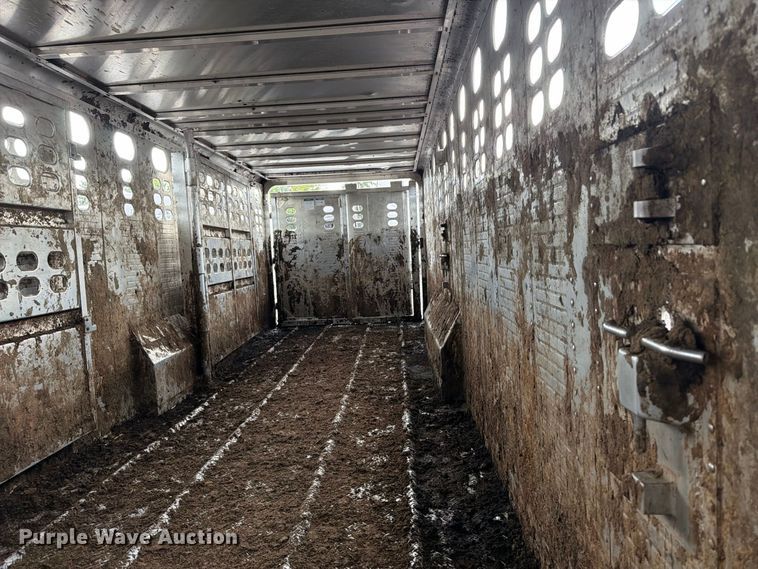 image for item YA4659 2025 Wilson PSGN 8428T livestock trailer