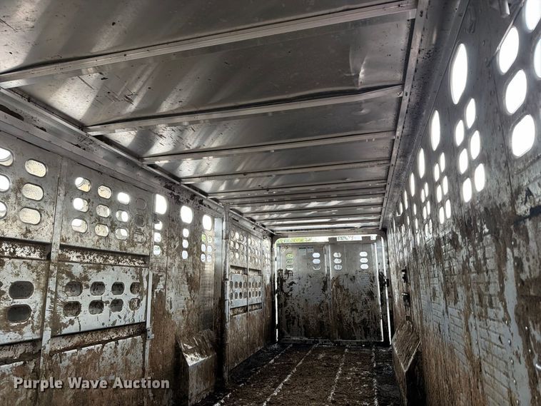 image for item YA4659 2025 Wilson PSGN 8428T livestock trailer