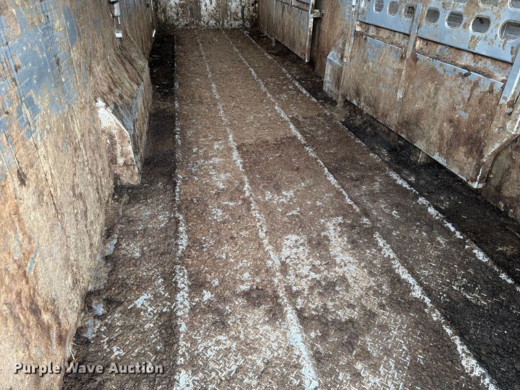 image for item YA4659 2025 Wilson PSGN 8428T livestock trailer