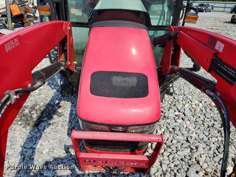 image for item YA4953 2020 Mahindra MFWD tractor