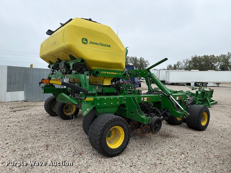 image for item YA5150 2023 John Deere N542C no-till air seeder