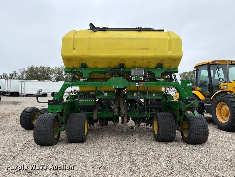 image for item YA5150 2023 John Deere N542C no-till air seeder