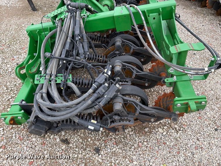 image for item YA5150 2023 John Deere N542C no-till air seeder