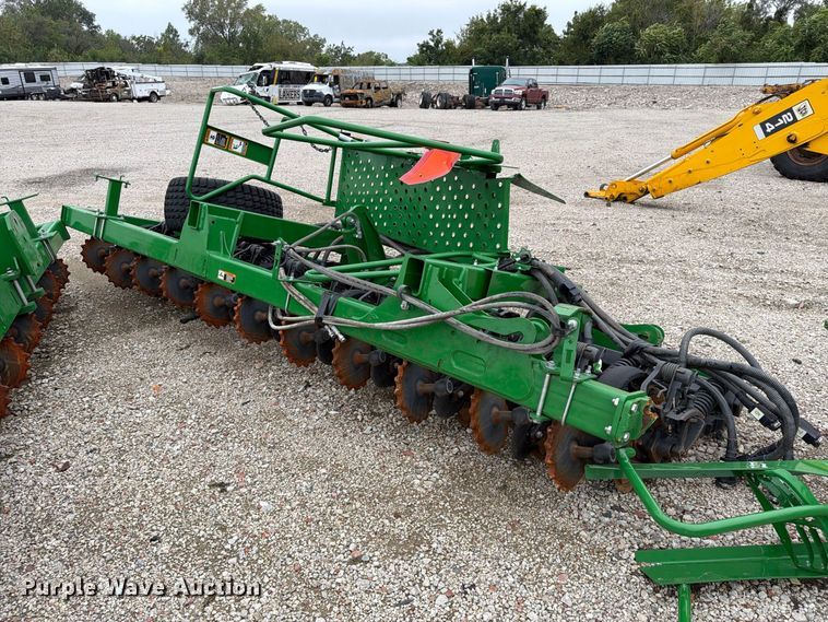 image for item YA5150 2023 John Deere N542C no-till air seeder