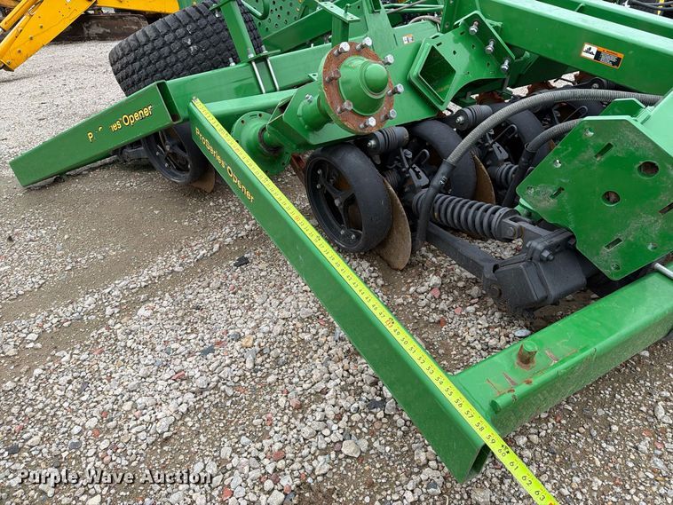image for item YA5150 2023 John Deere N542C no-till air seeder