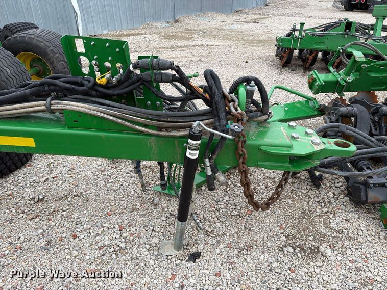 image for item YA5150 2023 John Deere N542C no-till air seeder