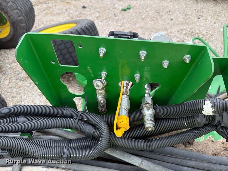 image for item YA5150 2023 John Deere N542C no-till air seeder