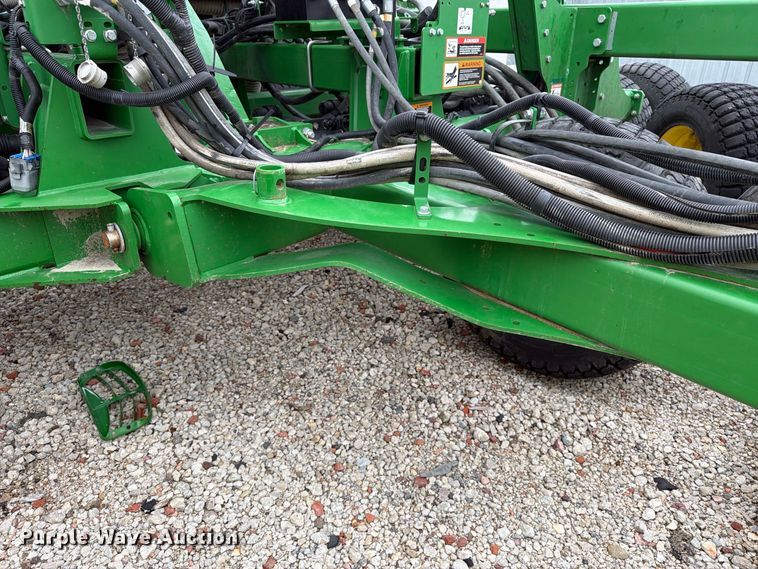 image for item YA5150 2023 John Deere N542C no-till air seeder