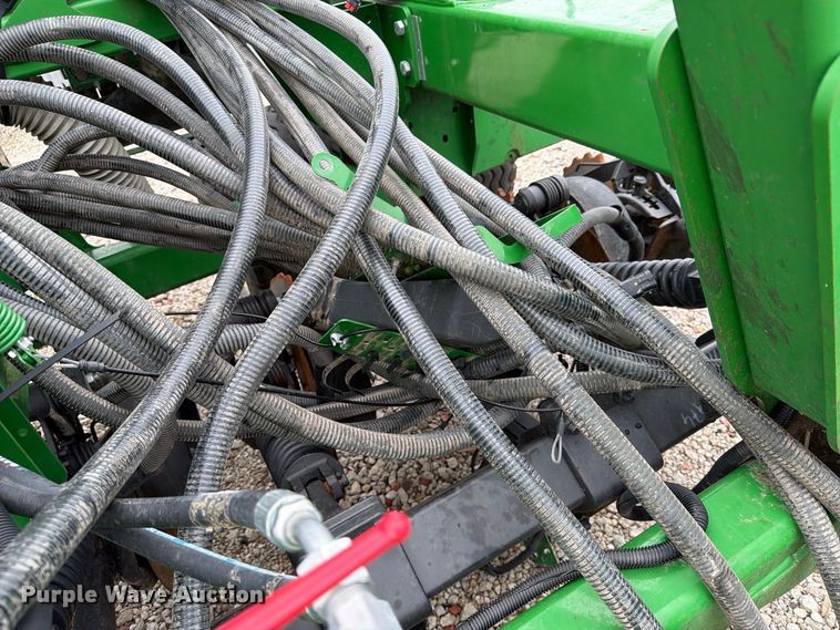 image for item YA5150 2023 John Deere N542C no-till air seeder