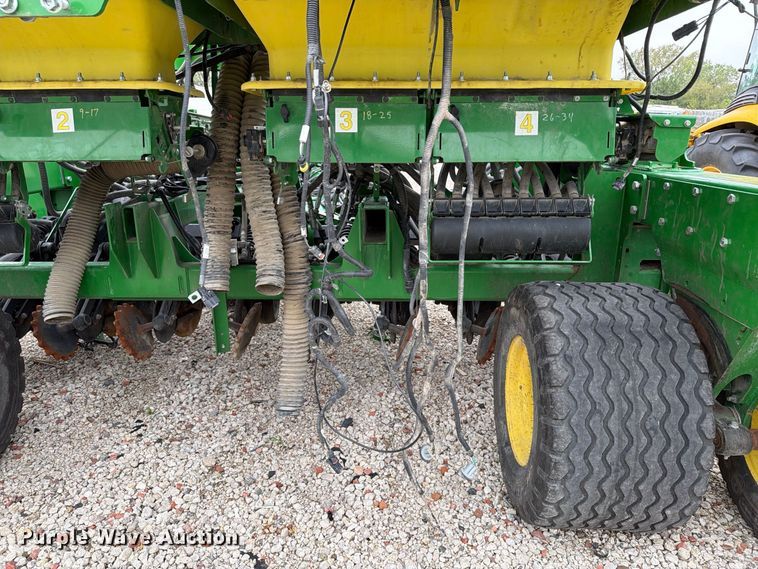 image for item YA5150 2023 John Deere N542C no-till air seeder