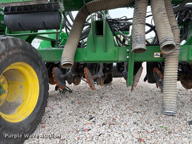 image for item YA5150 2023 John Deere N542C no-till air seeder