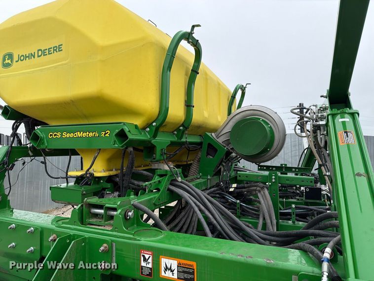 image for item YA5150 2023 John Deere N542C no-till air seeder