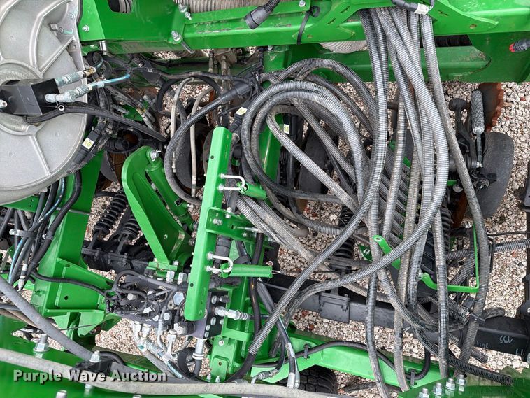 image for item YA5150 2023 John Deere N542C no-till air seeder